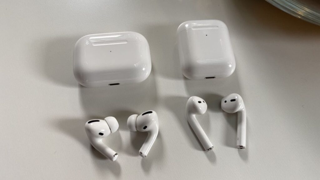 AirPods Max  و AirPods Pro 2 در سال 2022!